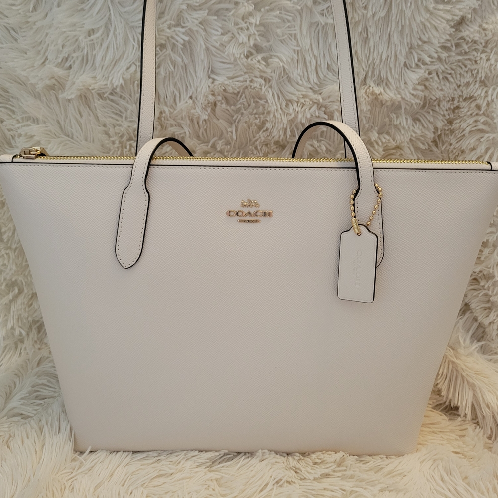 Coach Ivory Leather Tote Bag